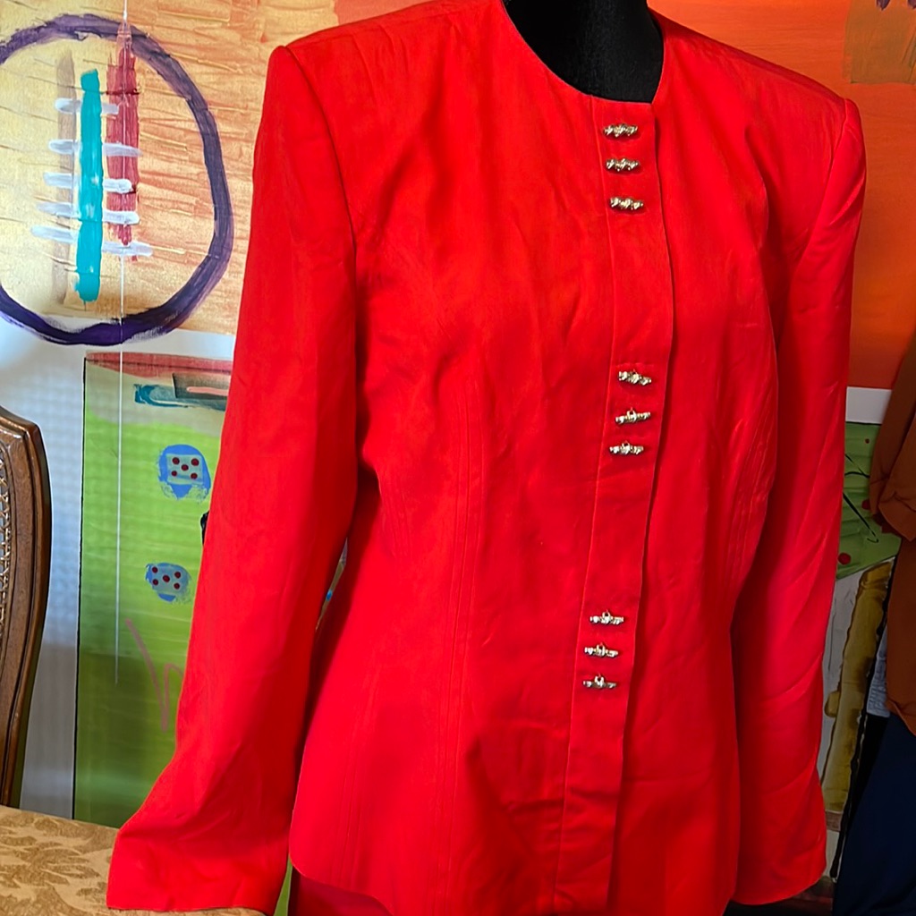 Used ,Vintage Linen Suit Size 16 By Morgan Miller